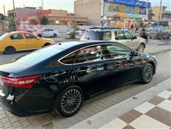 تويوتا أفالون